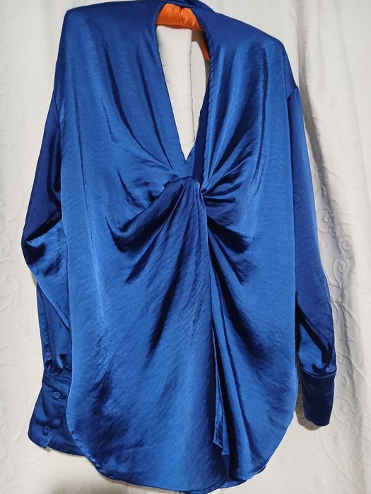 Елегантна кралско синя риза Л