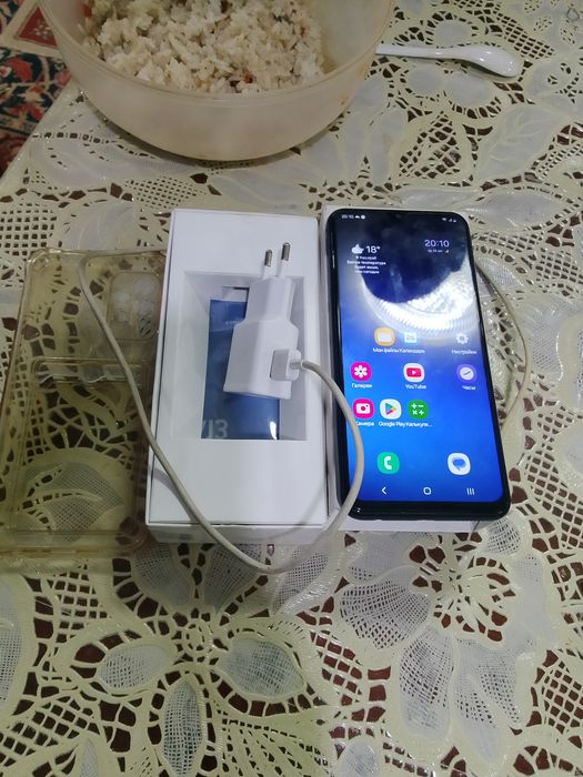 Самсунг А13 продам