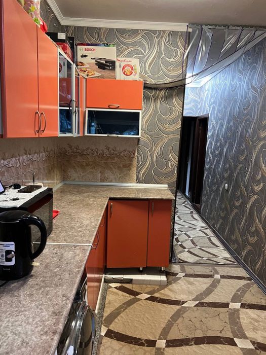 Srochna ! Uy sotiladi Ibn sino 1