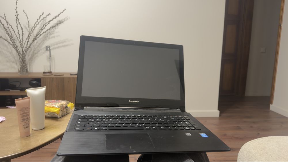 Ноутбук Lenovo сенсорный