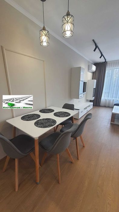 Дава се под наем Двустаен апартамент в Пловдив, Център - 67 кв.м за 663 € - Снимка #8