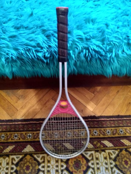 Продавам ракети за тенис на корт - 3 бр.