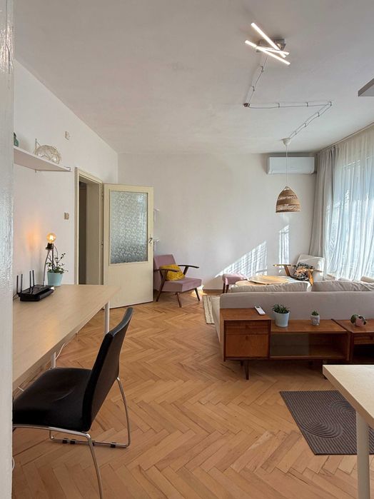 Дава се под наем Двустаен апартамент в Пловдив, Център - 62 кв.м за 453.39 € - Снимка #7