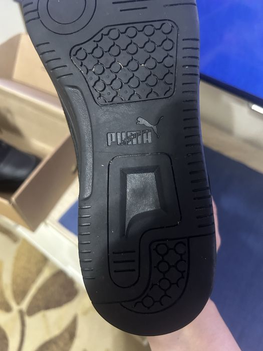 Продам мужские кроссовки Puma