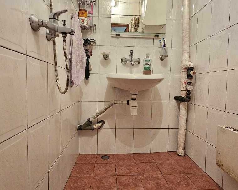 Продава се Тристаен апартамент в Варна, Трошево - 74 кв.м за 1622 €/кв.м - Снимка #15