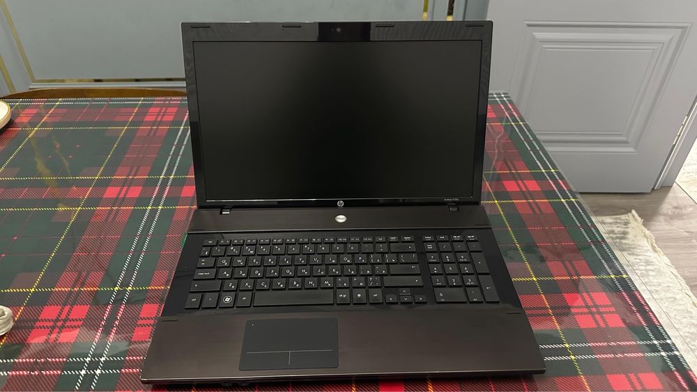 Ноутбук HP в рабочем состоянии