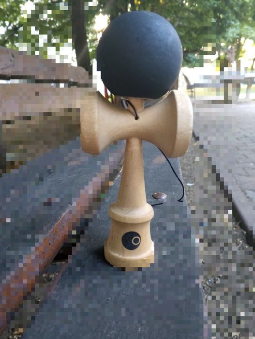 O Kendama foarte buna.