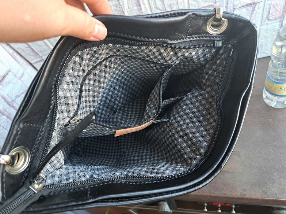 дамска чанта,черна кожена италианска чанта-естествена кожа,