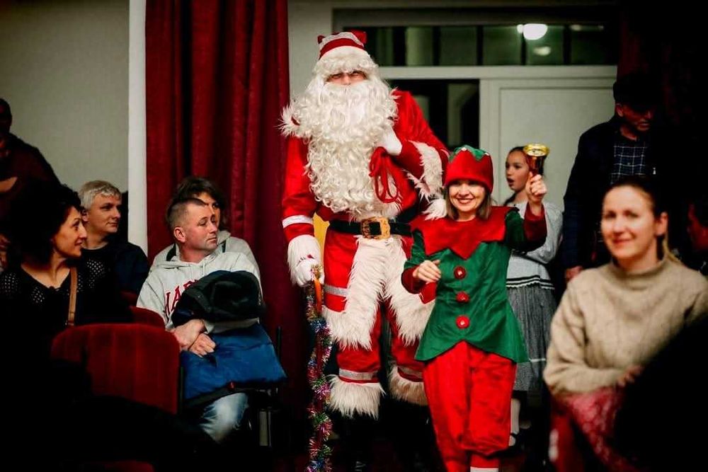 MOȘ CRĂCIUN- în Județul Arad: la tine acasă sau la grădiniță, primărie