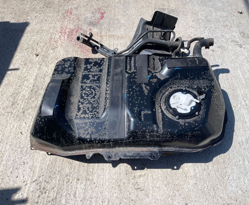 Rezervor Mitsubishi asx 1.8 DID varianta 4x2