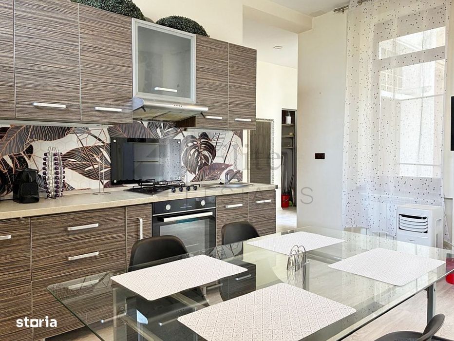 Apartament central cu 3 camere in Oradea