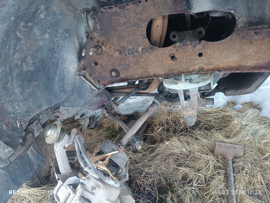 Продаю ниву пикап