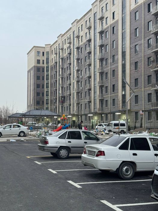 Срочно  сдаётся  квартира  сергели 1 ком рядом  индекс базар