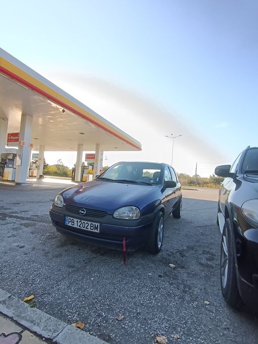 Продава се Опел Корса 1.4 газ бензин