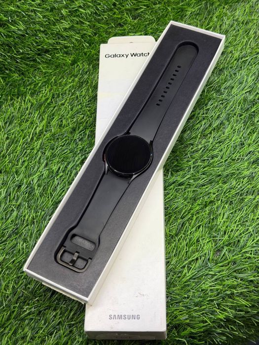 Galaxy Watch 4 / Часы / ЛОМБАРД ДД / id 4108