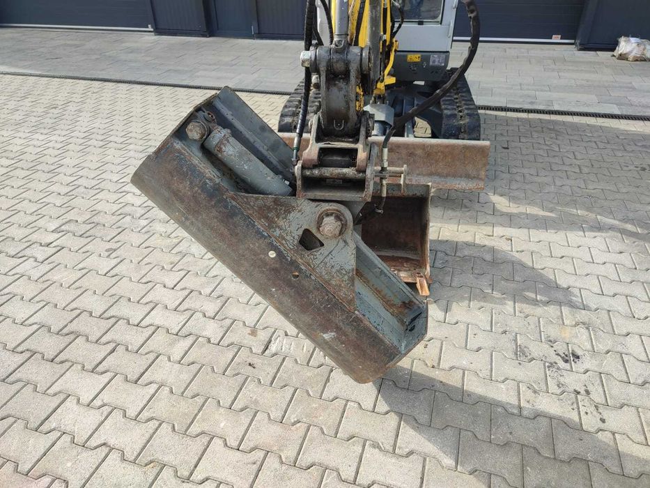 Excavator Wacker Neuson ET24 folosit-Dealer autorizat