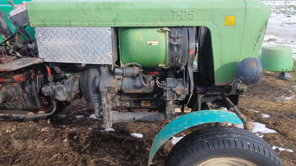 Vând tractor Belarus t25