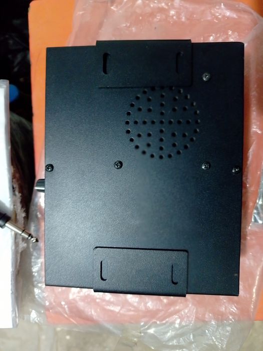 Monacor PA-302  12-24 V statie auto