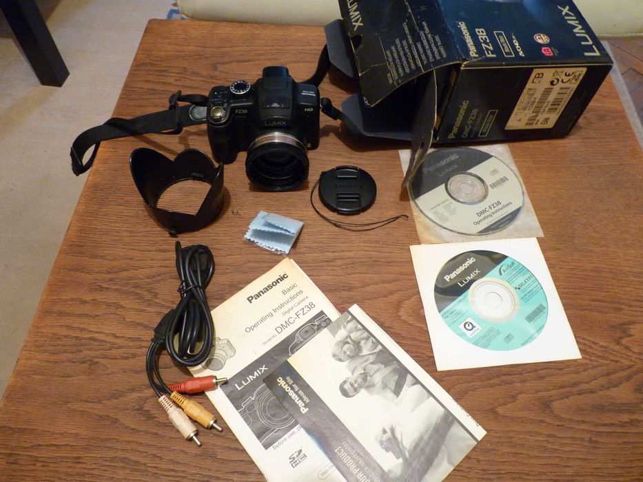 Leica DC VARIO-ELMARIT + Panasonic LUMIX FZ 38 CCD camera