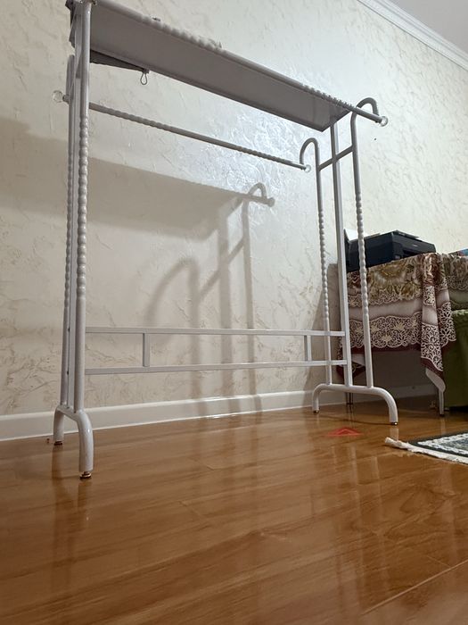 Вешалка для одежды