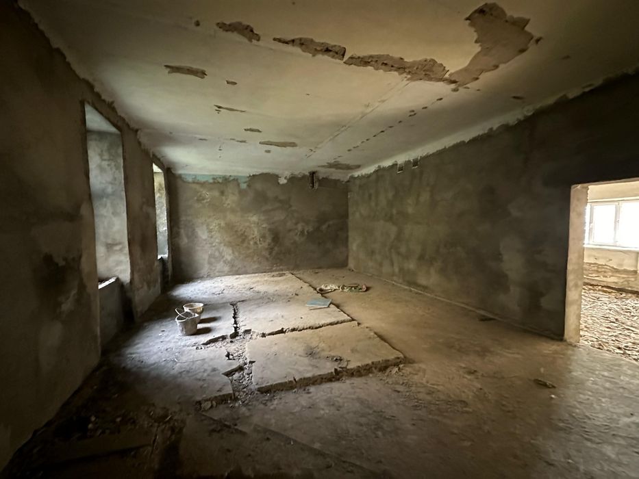 Продам срочно нежилое помещение