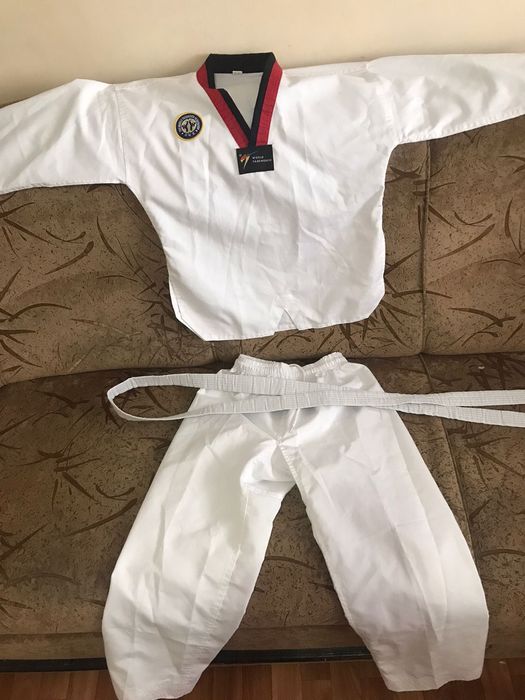 Продам кимано для тхэквандо