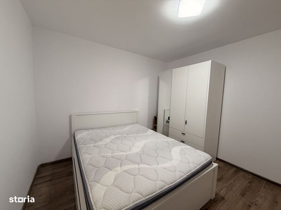 Apartament cu 2 camere! Grădină ! Parcare !