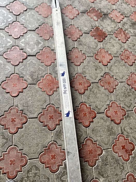 Продам стойки для рефрежиратора