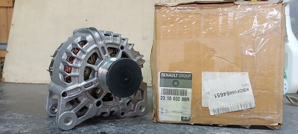 Генератор Рено Дастер