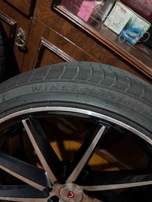 Диски VOSSEN R18 215/40