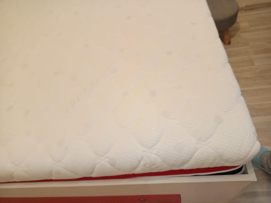 Husa matlasată Silver pt saltea 140*200*23 cm