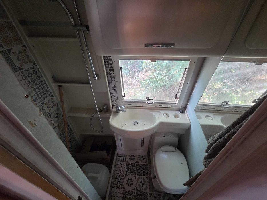 Vând autorulotă spațioasă Fiat Ducato Elnagh