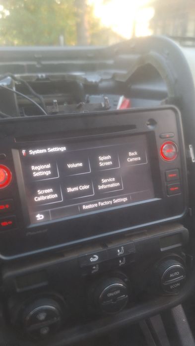 Продавам мултимедия Pioneer за νw golf 5/6,passat b6/7,touran, 1/2