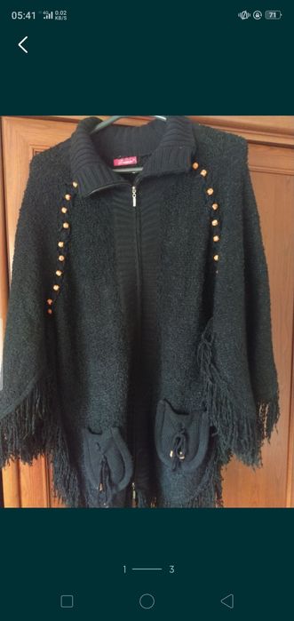 На женщин продам пончо