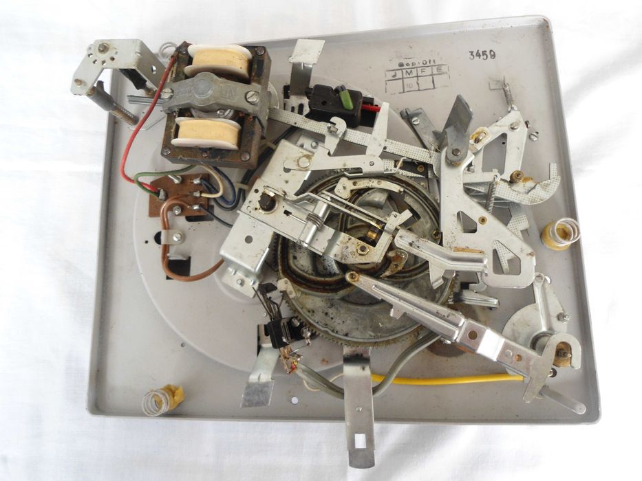 Грамофонно шаси/ за части /