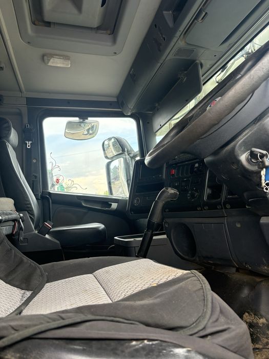 Scania 8x4 functionala- masina de munca !!