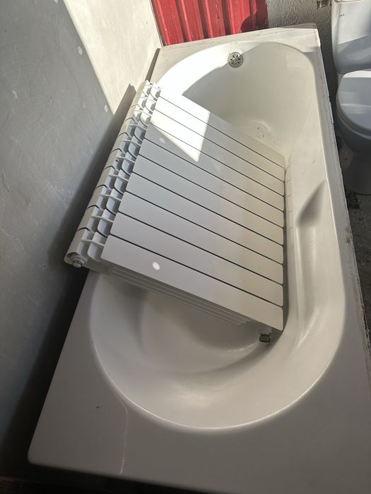 cadă de baie cu suport de fier