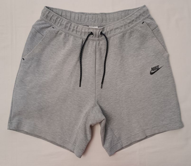 Nike Tech Fleece Shorts оригинални гащета L Найк памук спорт шорти