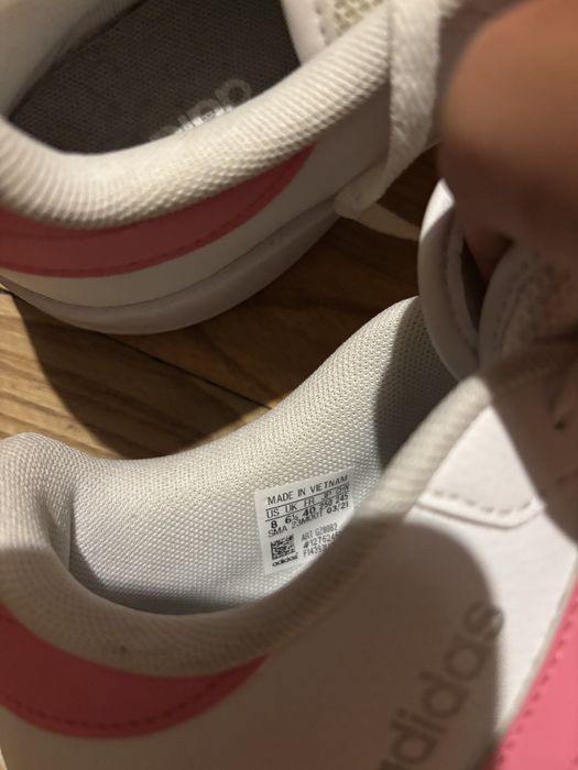 Маратонки adidas