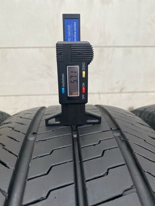 4 Броя Летни Гуми Continental с Джанти за VW Transporter 215/65 R16C