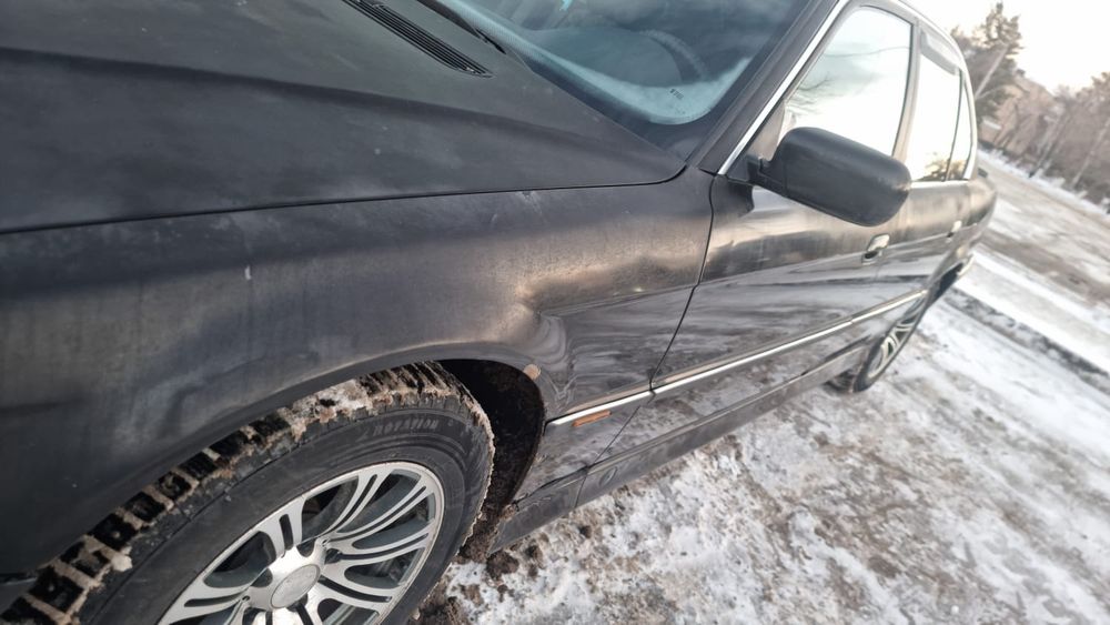 Срочно е38 продам