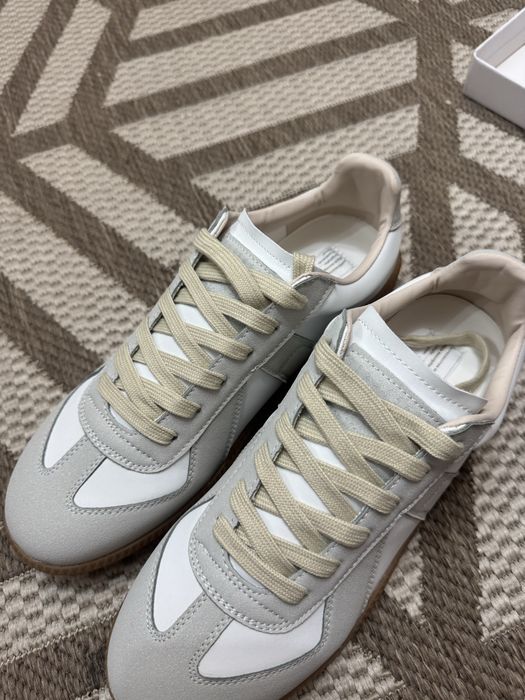 Продам кроссовки