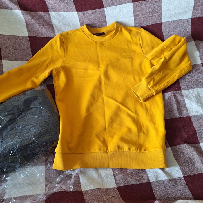 Продам платье, свитшот