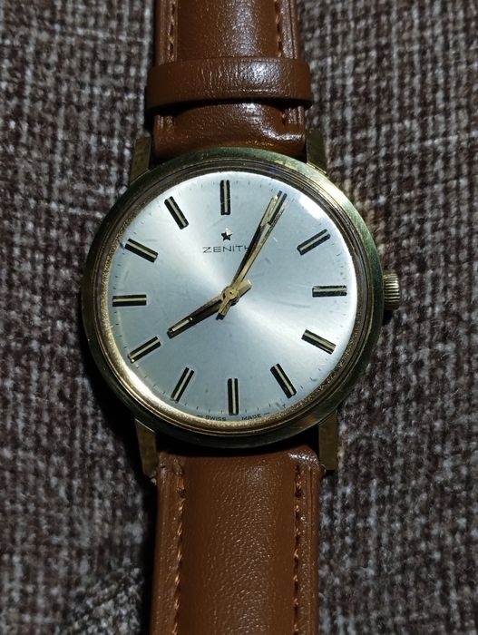 Vînd ceas zenith stellina