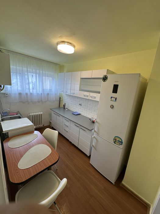 Persoana fizica , inchiriez apartament 2 camere , Manastur