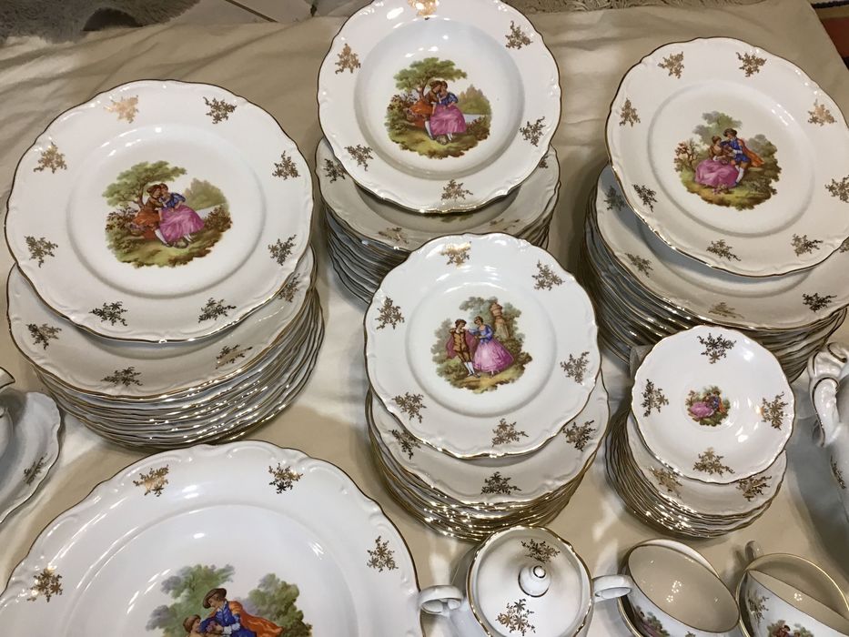 Serviciu de masa 12 persoane-83 piese