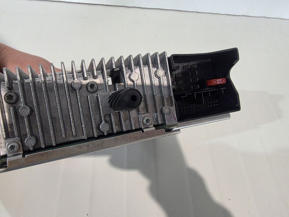 Radio CD BMW Business E81 E82 E87 E88 E90 E91 E92 E93 X1 E84 9210508
