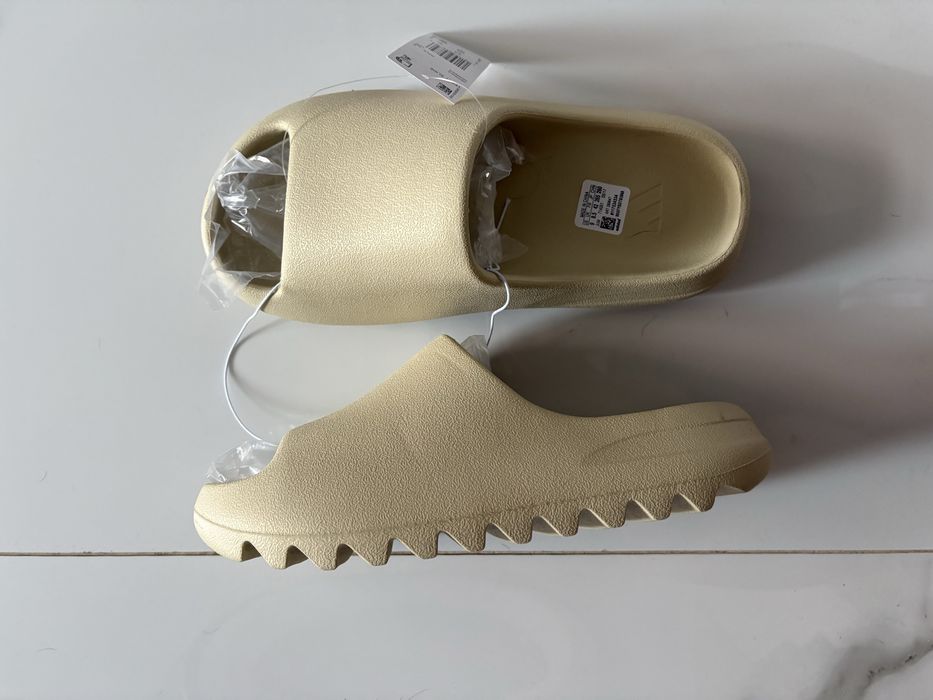 Yeezy slides bone papuci