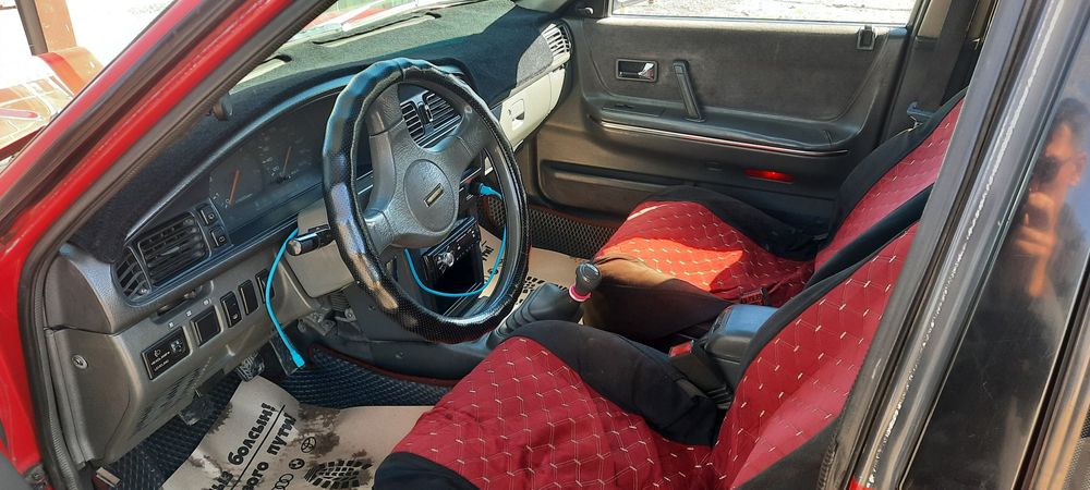 Продам Мазда универсал 1991г