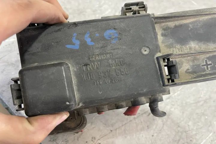 Borna plus Volkswagen VW Golf 2002 1.9 SDI MT (68 hp)